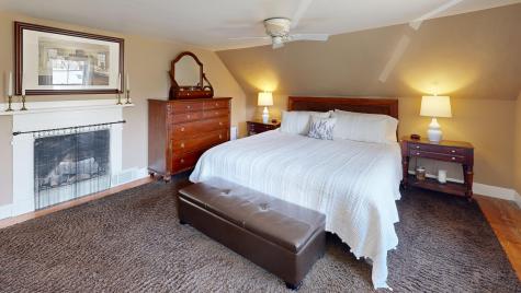 15 Wadsworth Street Thomaston ME 04861