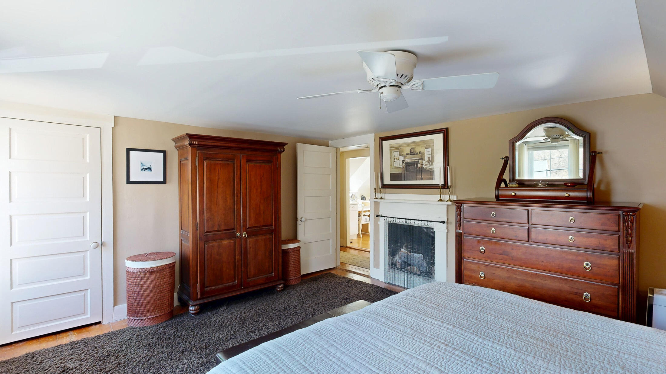 15 Wadsworth Street Thomaston ME 04861
