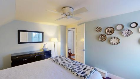 15 Wadsworth Street Thomaston ME 04861