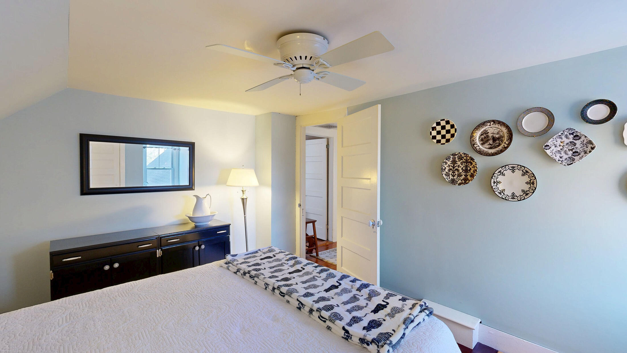 15 Wadsworth Street Thomaston ME 04861