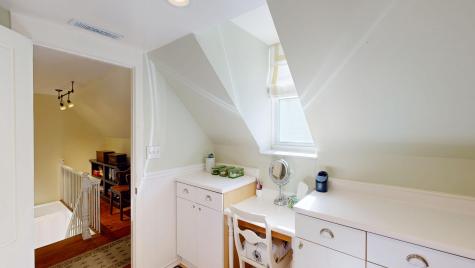 15 Wadsworth Street Thomaston ME 04861