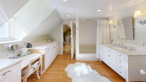 15 Wadsworth Street Thomaston ME 04861