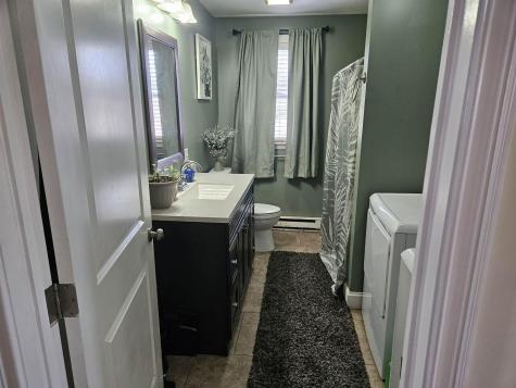 18 King Avenue Lewiston ME 04240