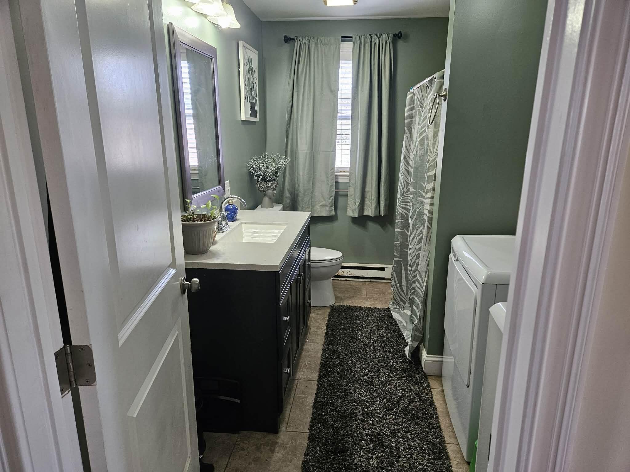 18 King Avenue Lewiston ME 04240