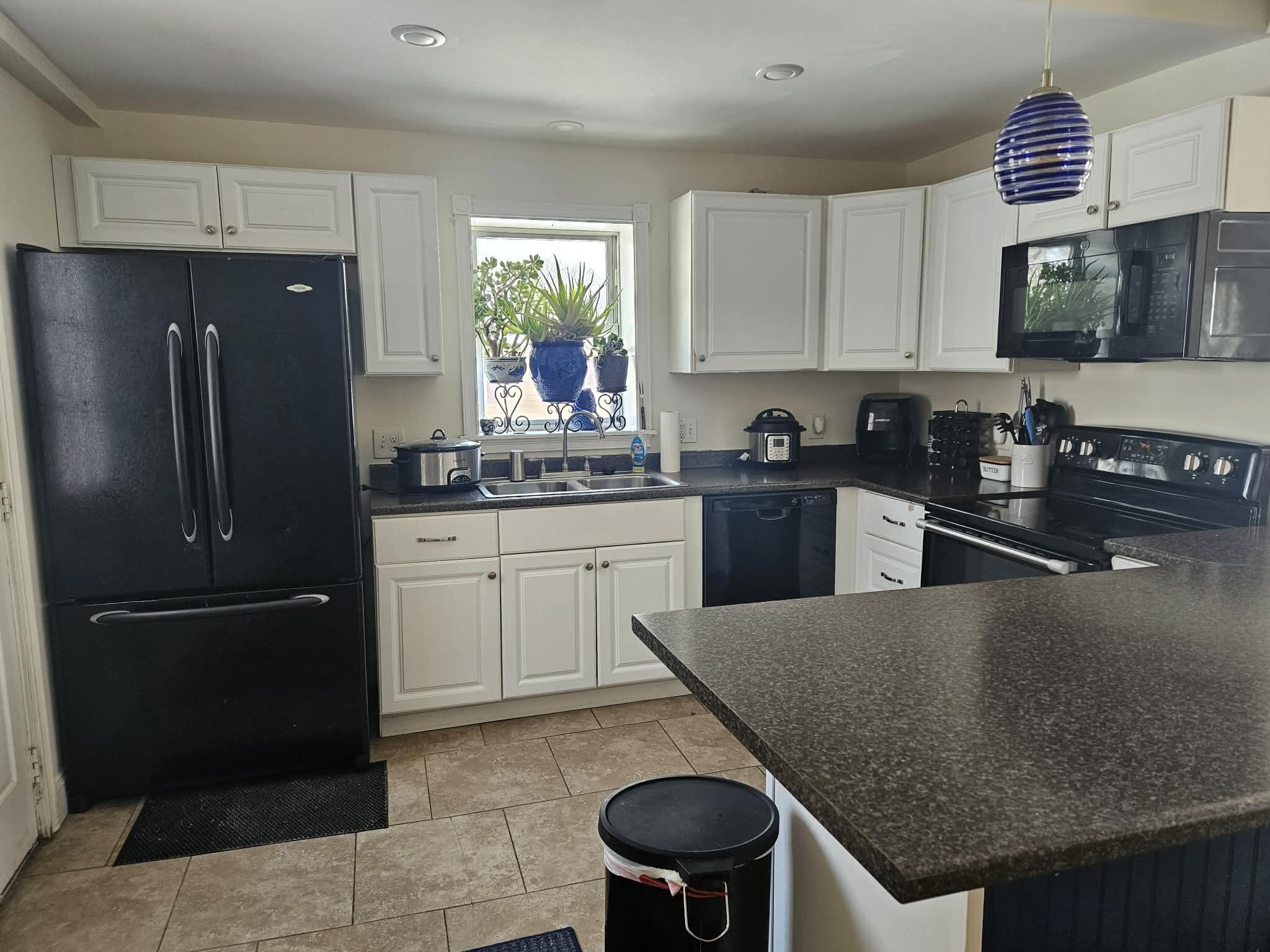 18 King Avenue Lewiston ME 04240