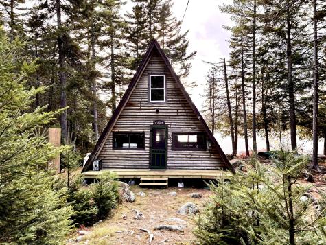 49 Cozy Corner T3 R9 Nwp ME 04462