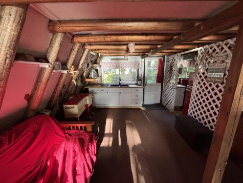 49 Cozy Corner T3 R9 Nwp ME 04462