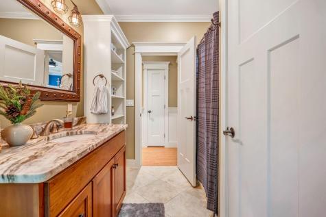 187 Hickory Drive Auburn ME 04210