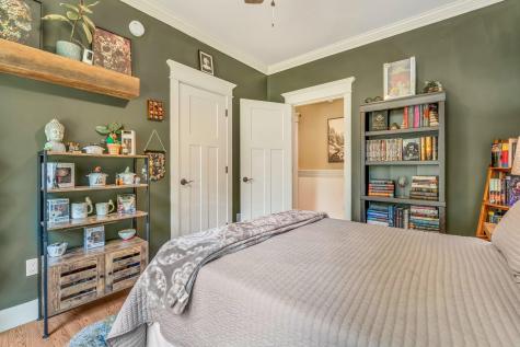 187 Hickory Drive Auburn ME 04210