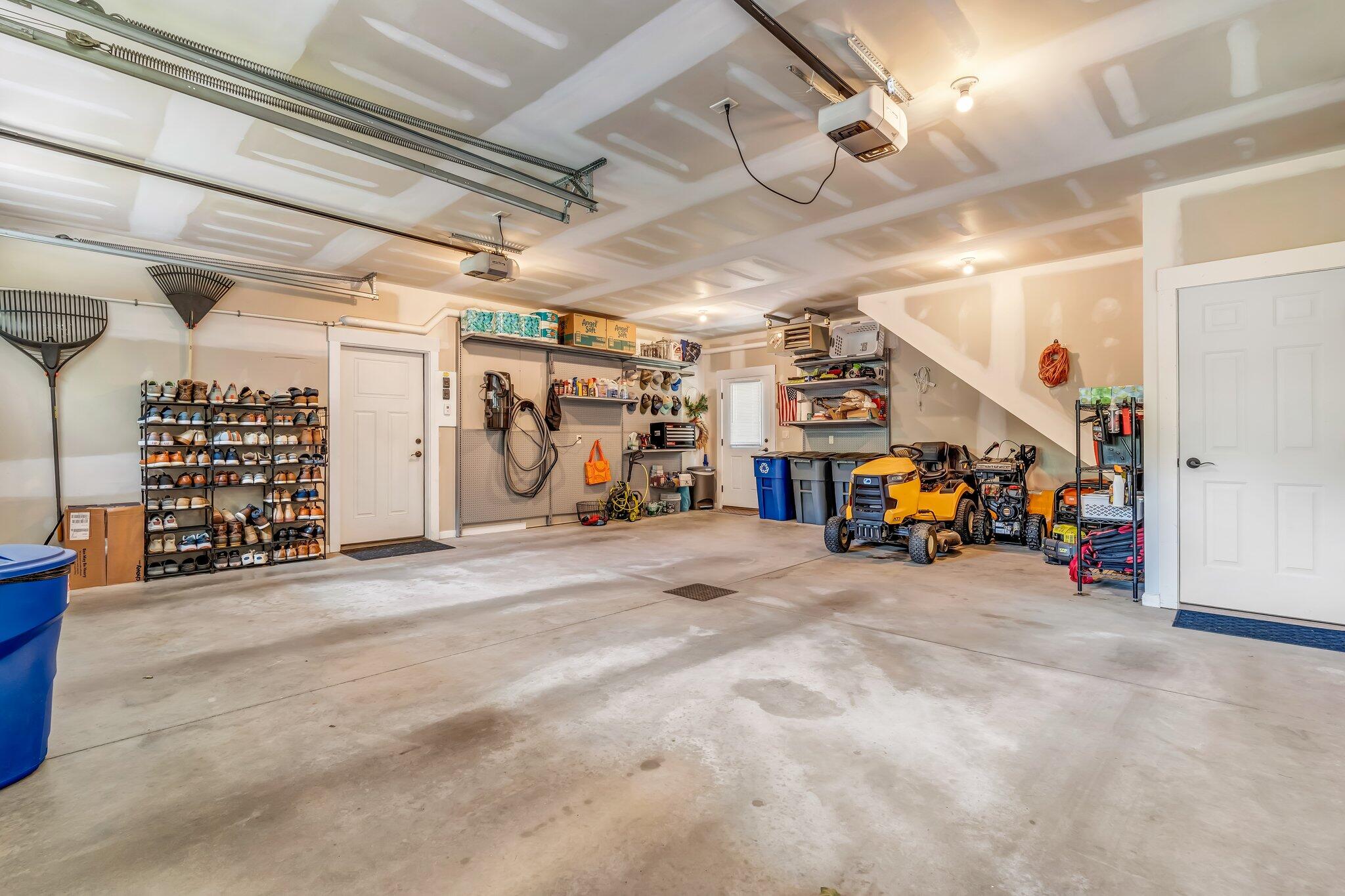 187 Hickory Drive Auburn ME 04210