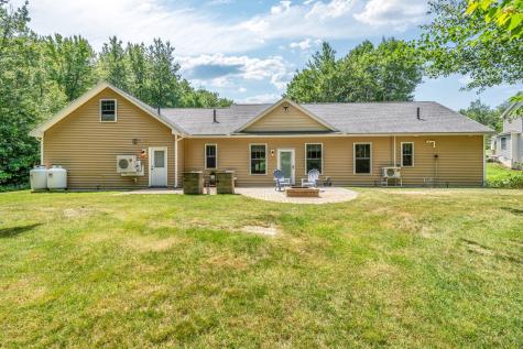 187 Hickory Drive Auburn ME 04210