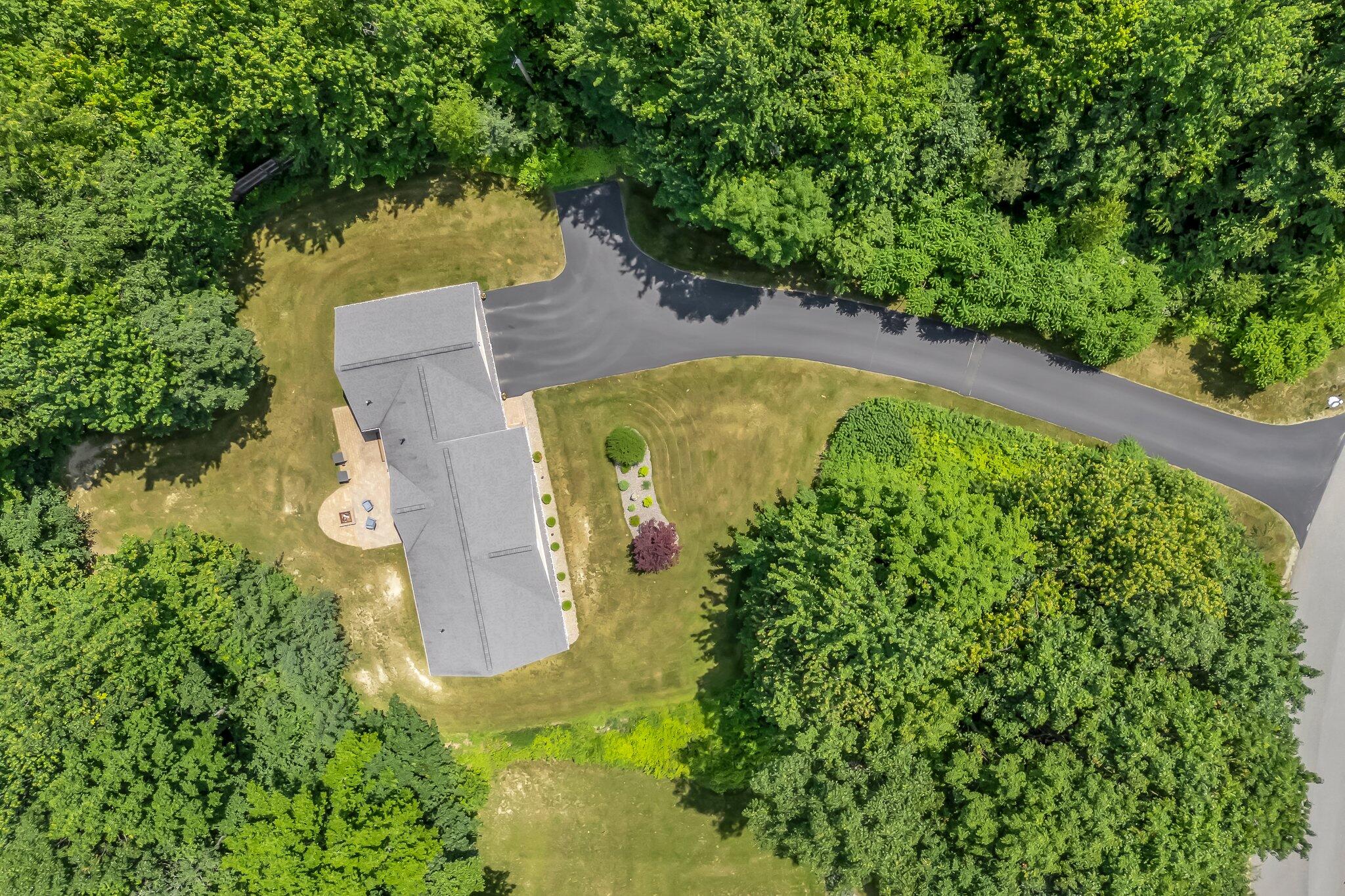 187 Hickory Drive Auburn ME 04210