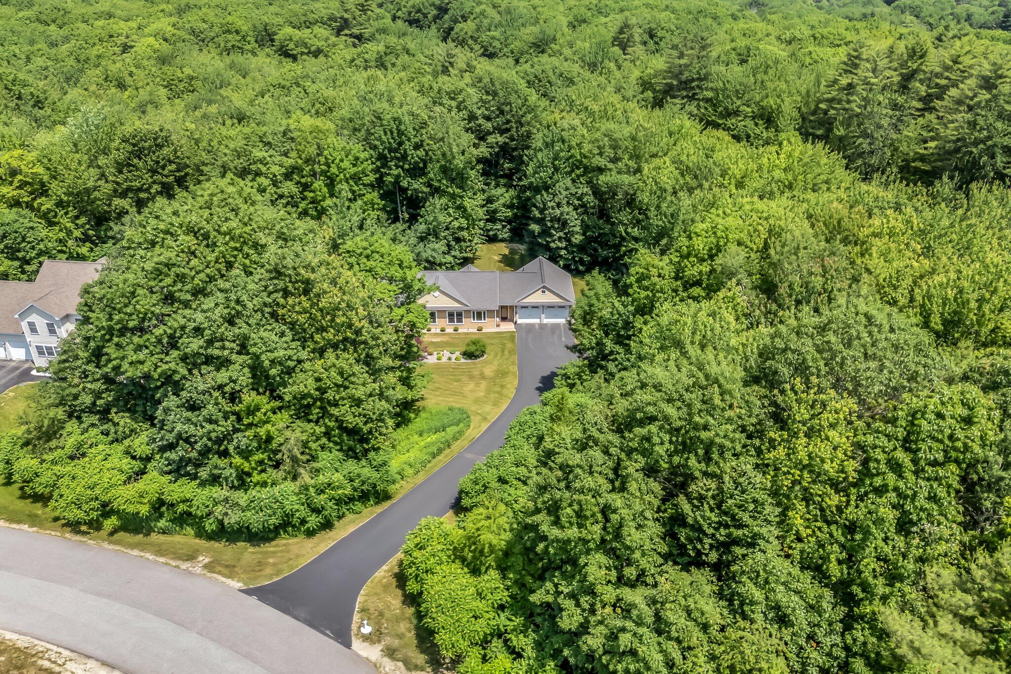 187 Hickory Drive Auburn ME 04210