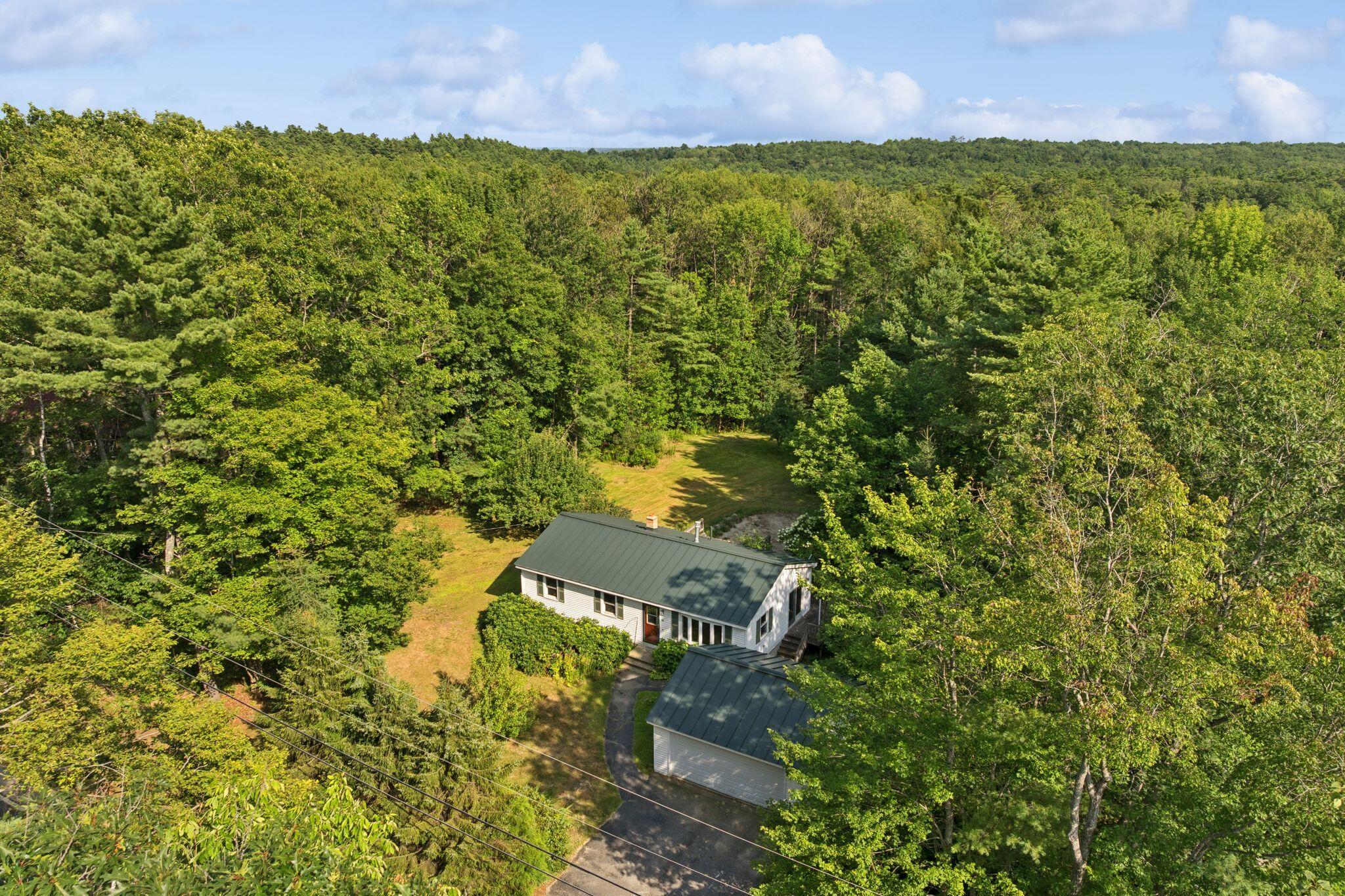 205 River Road Bowdoinham ME 04008