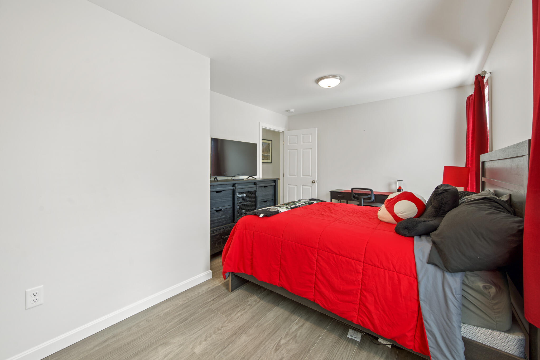 43 Boxwood Lane Hermon ME 04401