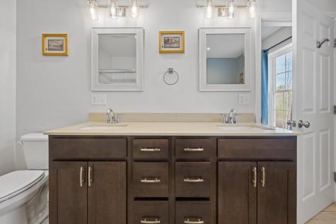 43 Boxwood Lane Hermon ME 04401