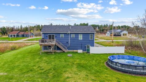 43 Boxwood Lane Hermon ME 04401