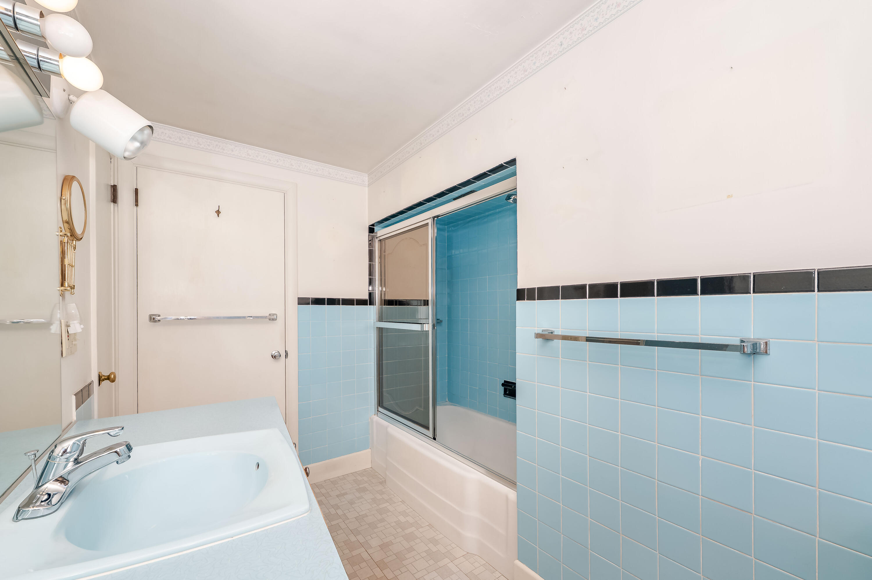 12 Marial Avenue Biddeford ME 04005