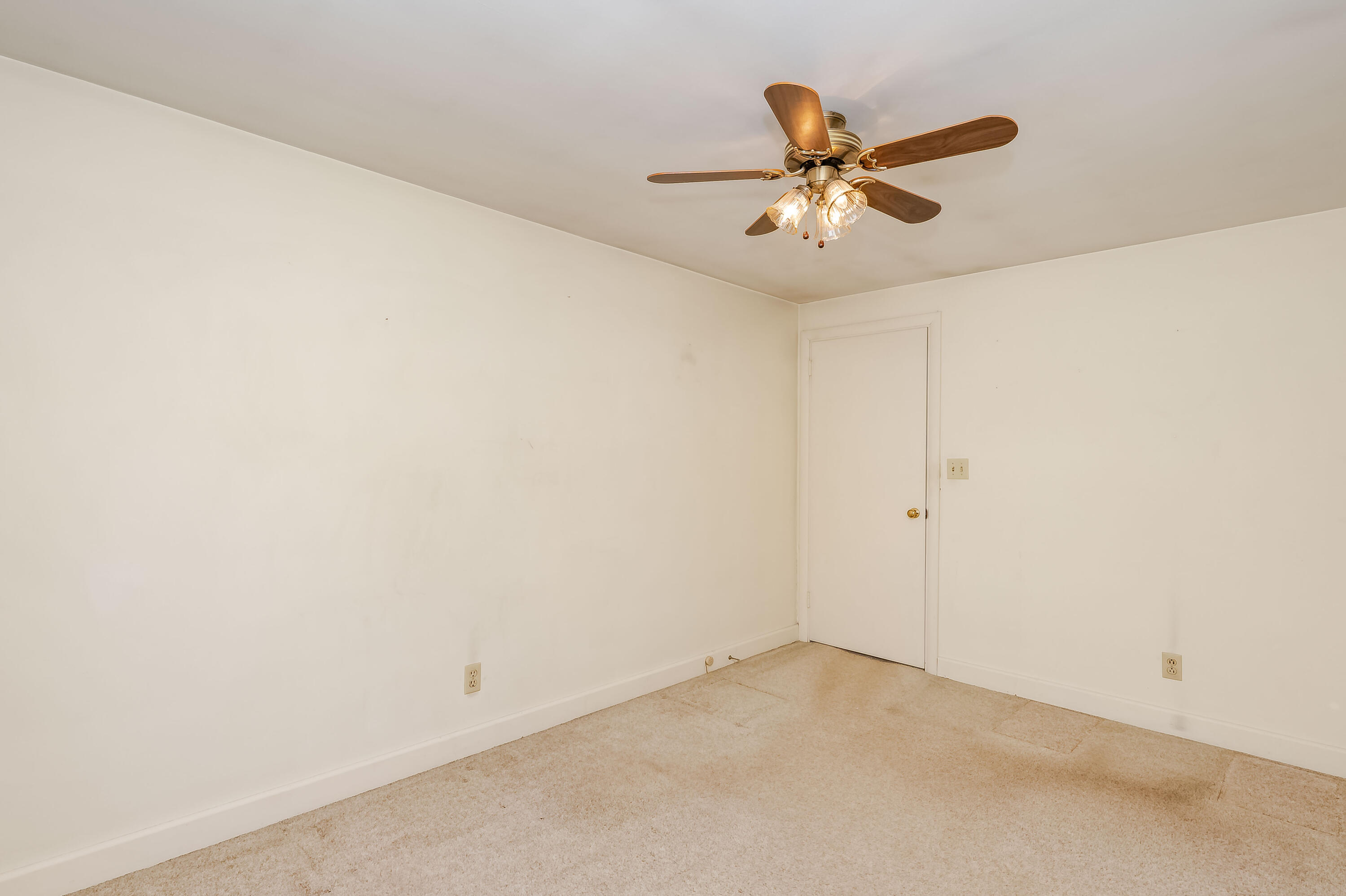 12 Marial Avenue Biddeford ME 04005