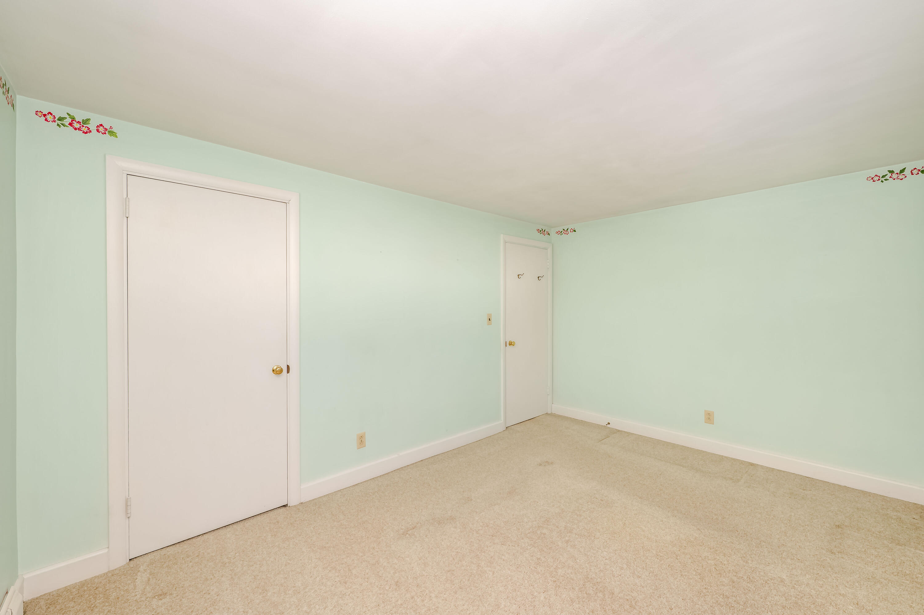 12 Marial Avenue Biddeford ME 04005