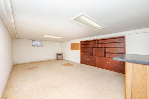 12 Marial Avenue Biddeford ME 04005