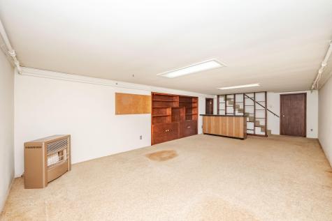 12 Marial Avenue Biddeford ME 04005