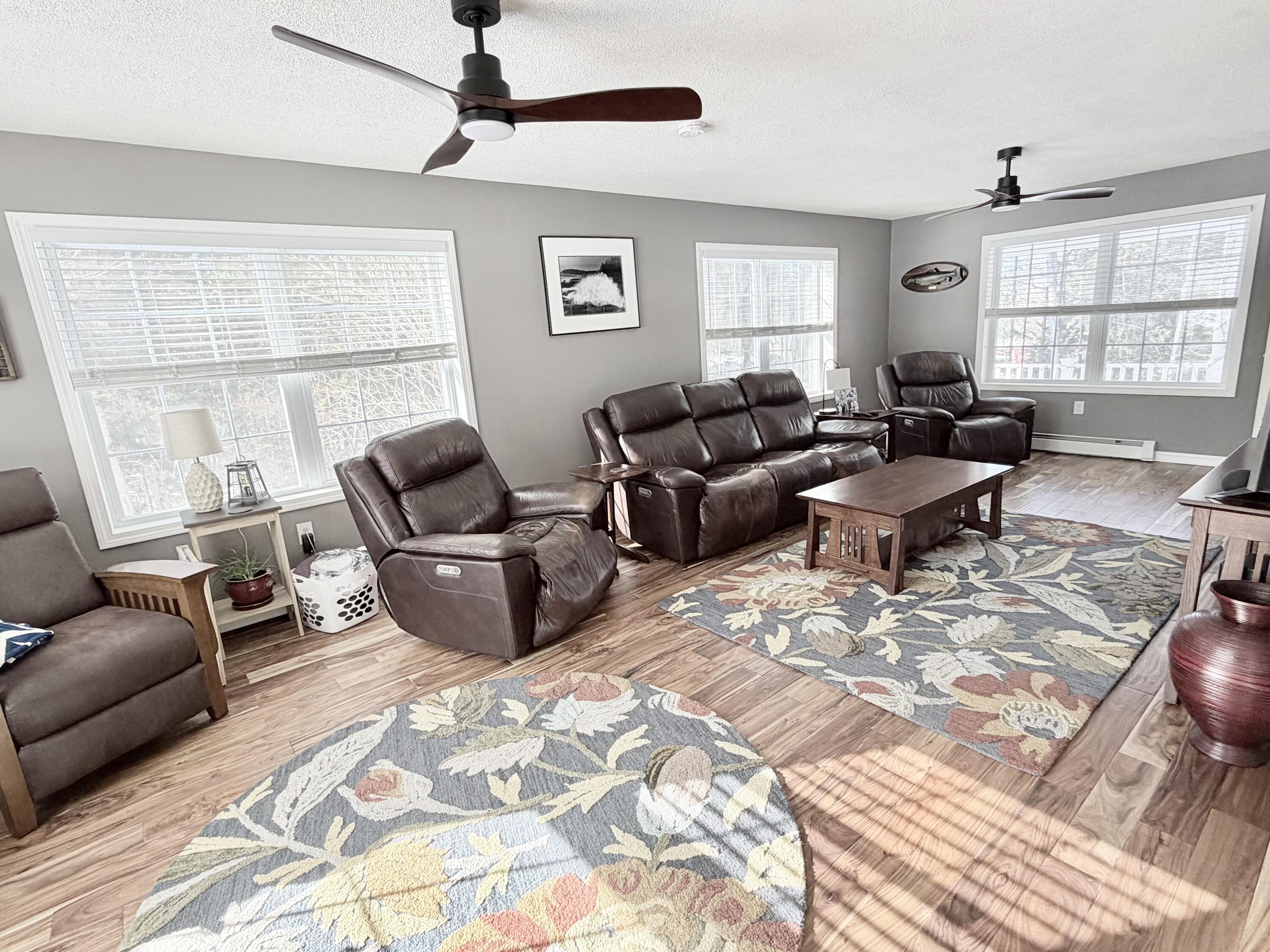 76 Fowler Road Hampden ME 04444