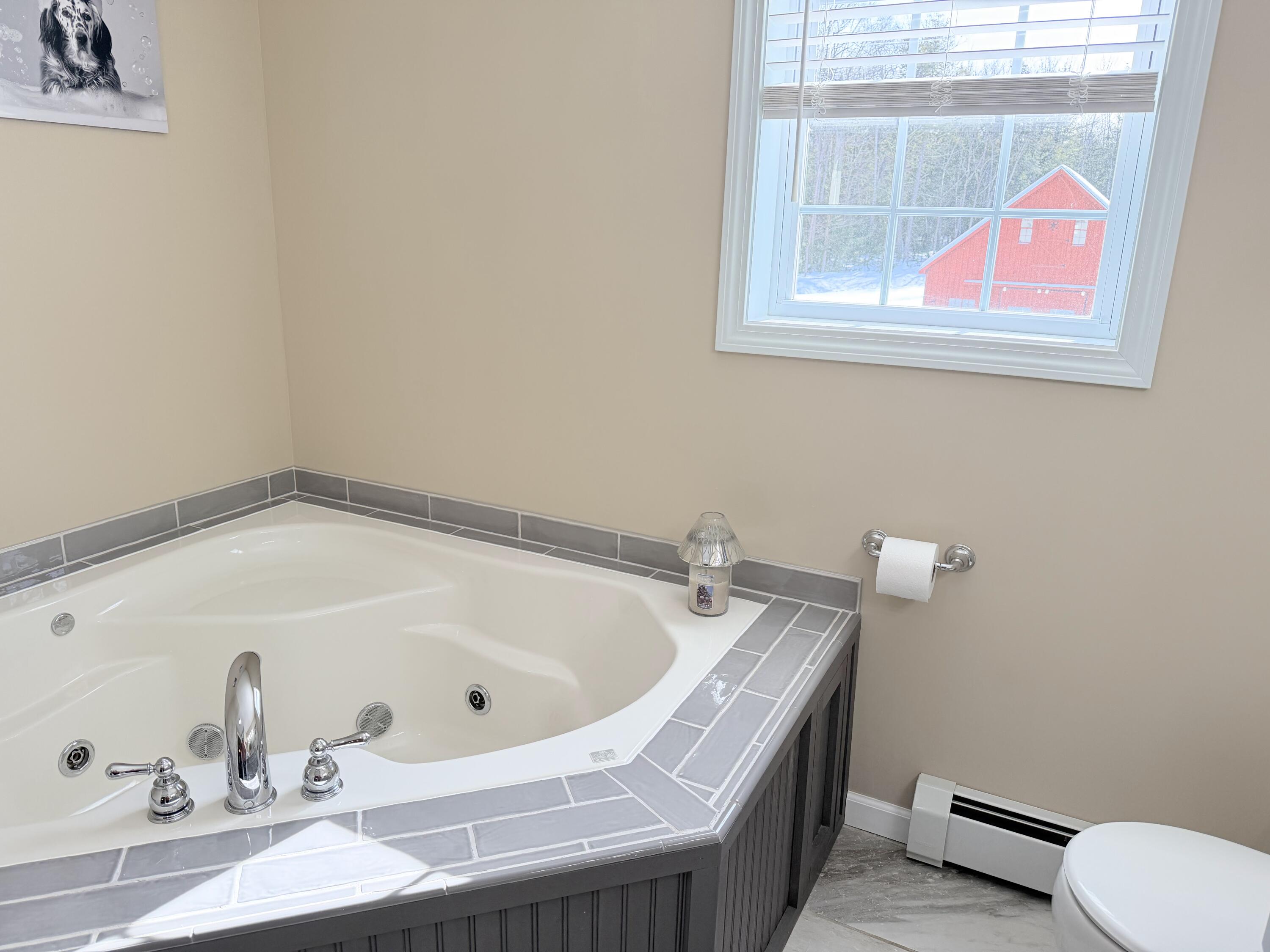 76 Fowler Road Hampden ME 04444