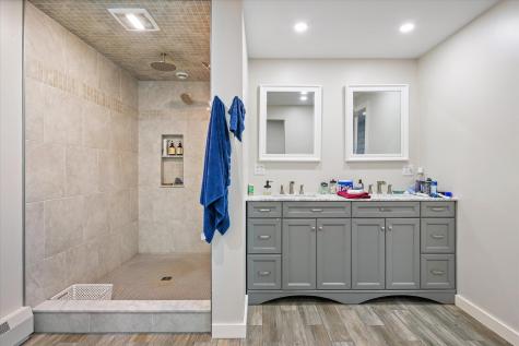 133 Hart Street Newport ME 04953