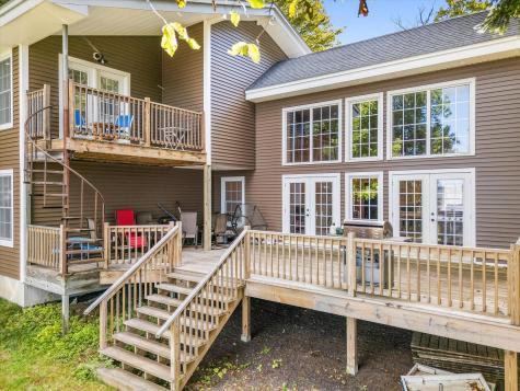 133 Hart Street Newport ME 04953