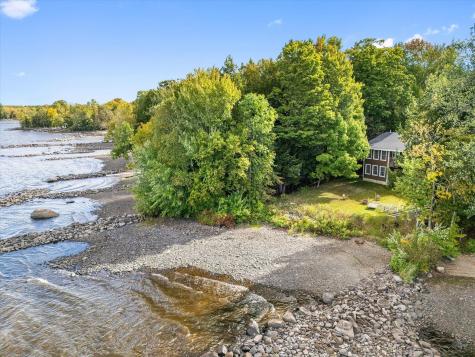 133 Hart Street Newport ME 04953