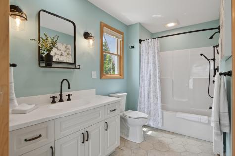 27 & 31 Cottage Lane South Thomaston ME 04854