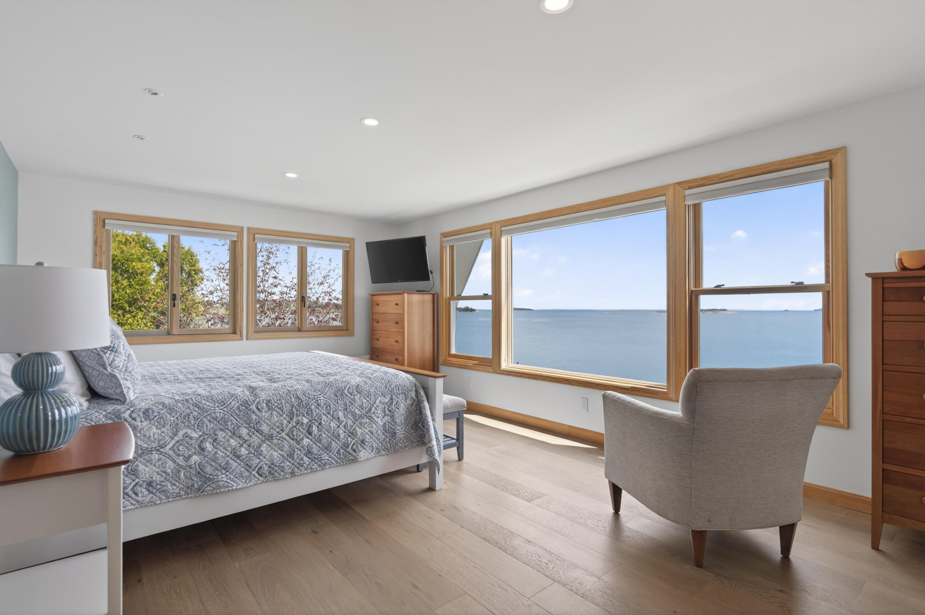 27 & 31 Cottage Lane South Thomaston ME 04854