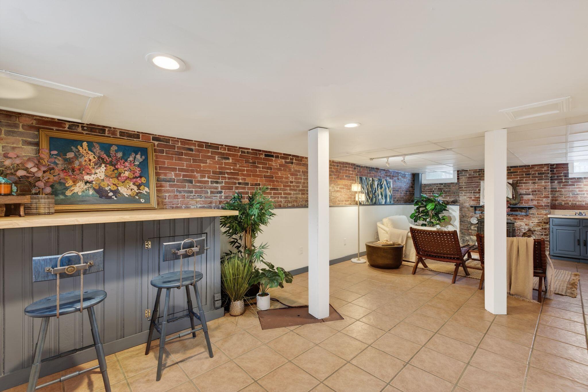 263 Brighton Avenue Portland ME 04102