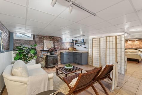 263 Brighton Avenue Portland ME 04102