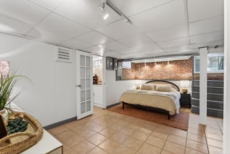 263 Brighton Avenue Portland ME 04102