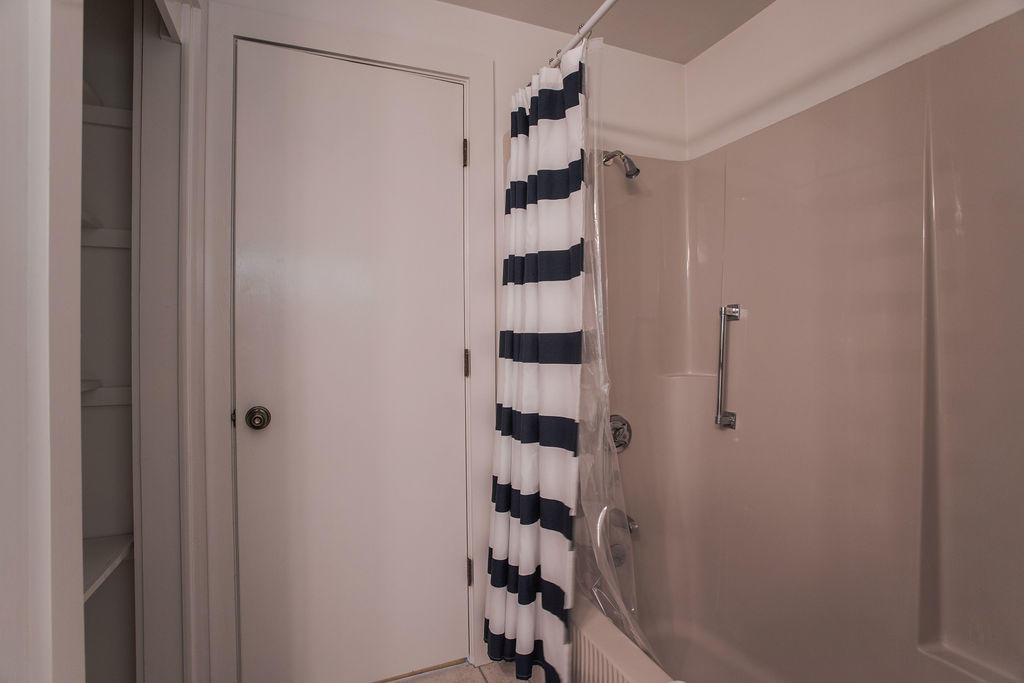 42 Highland Avenue Ogunquit ME 03907