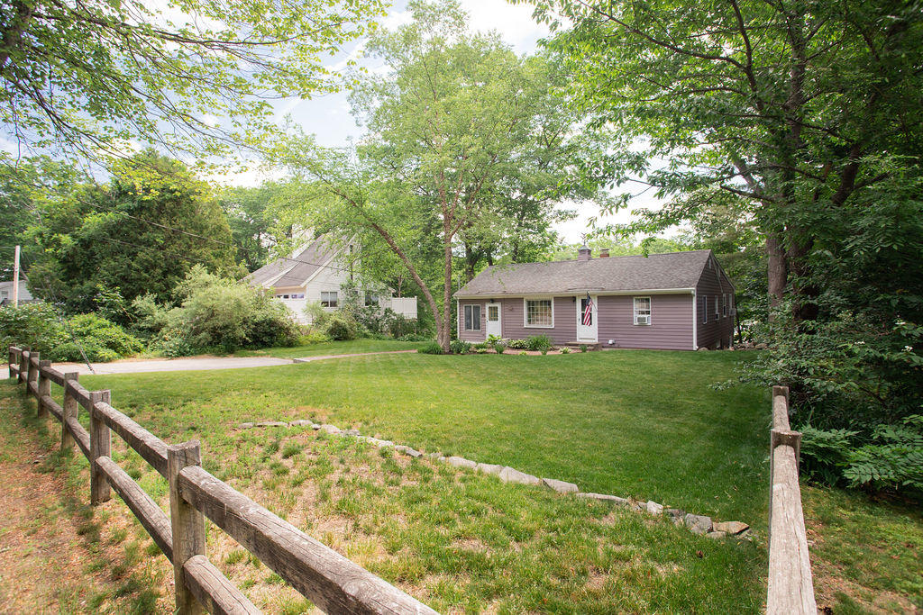 42 Highland Avenue Ogunquit ME 03907