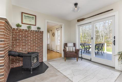 9 Picnic Hill Road Freeport ME 04032