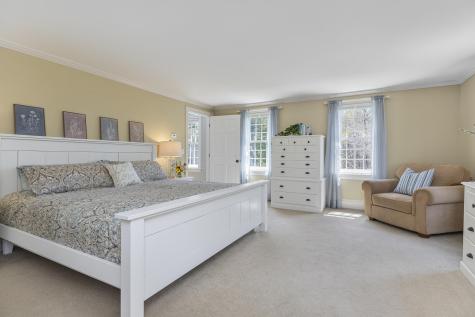 9 Picnic Hill Road Freeport ME 04032