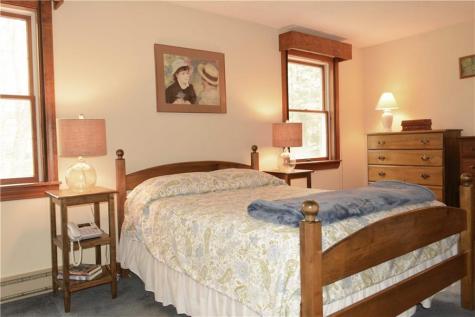 64 Mast Lane Yarmouth ME 04096