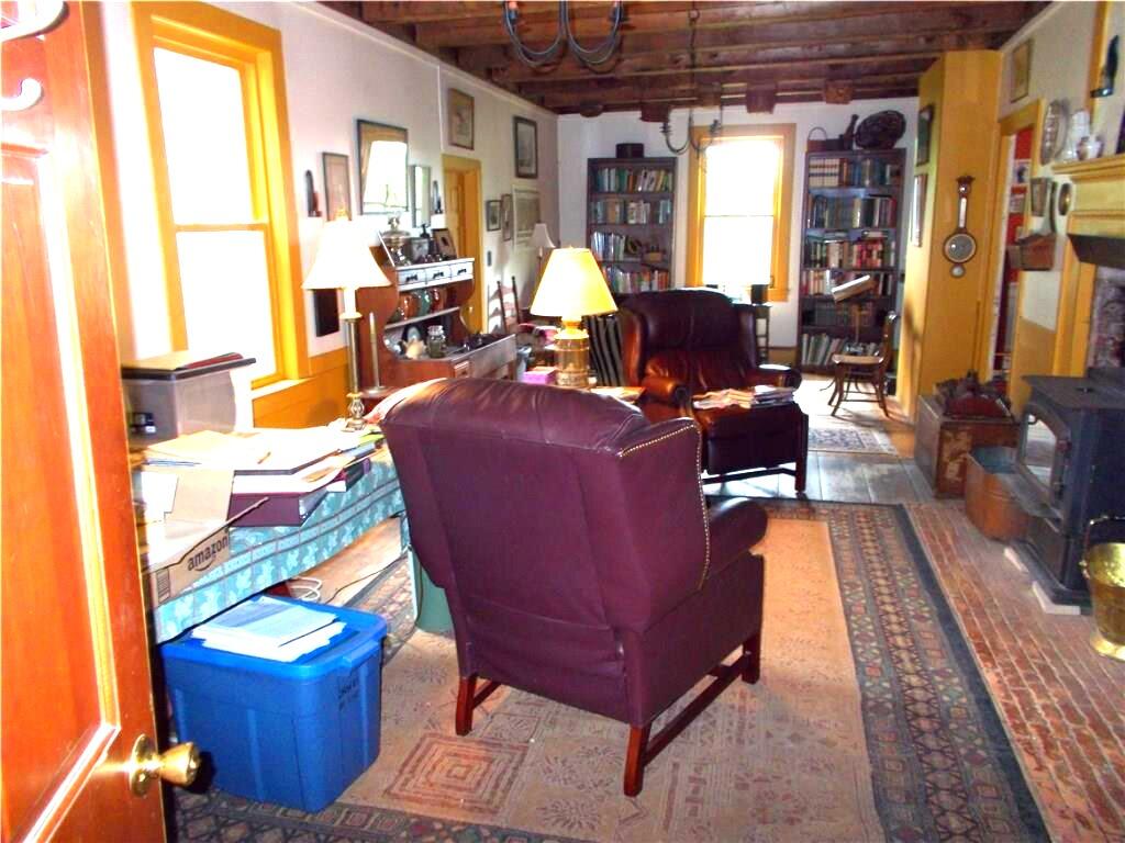 215 Robinson Road Waldoboro ME 04572
