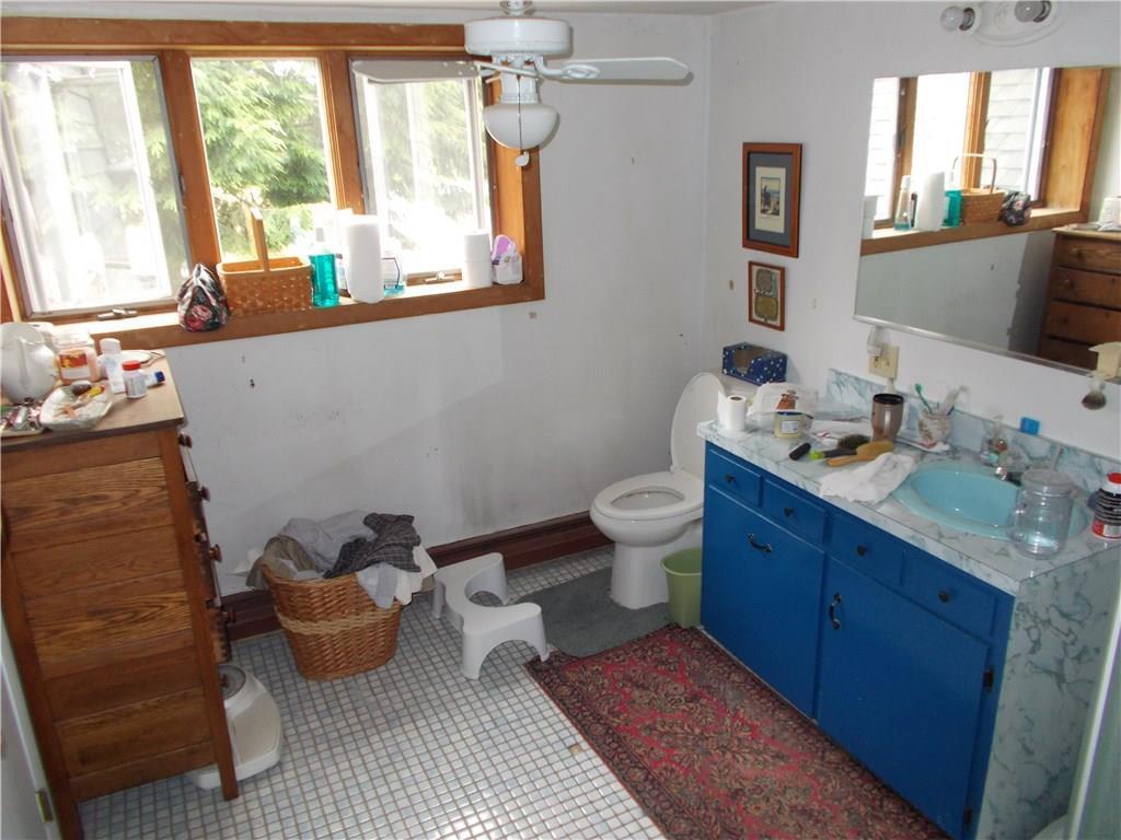 215 Robinson Road Waldoboro ME 04572
