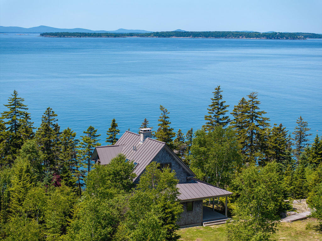 10 Moss Ledge Landing Lane Deer Isle ME 04627