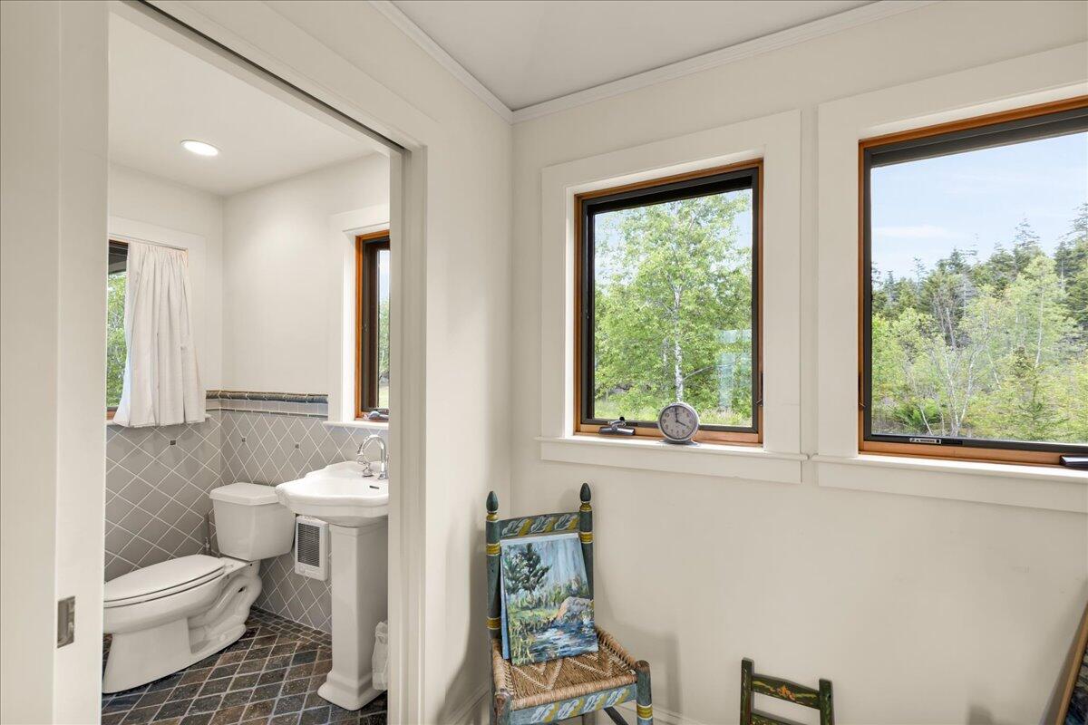 10 Moss Ledge Landing Lane Deer Isle ME 04627