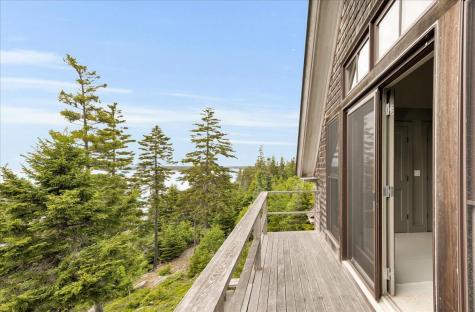 10 Moss Ledge Landing Lane Deer Isle ME 04627