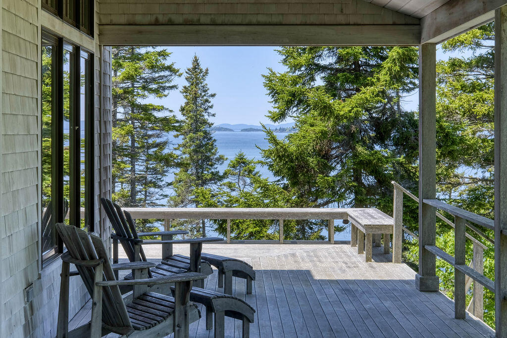 10 Moss Ledge Landing Lane Deer Isle ME 04627