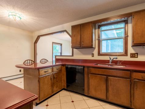 106 Broadview Avenue Auburn ME 04210