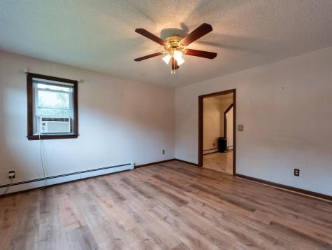 106 Broadview Avenue Auburn ME 04210