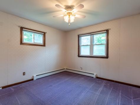 106 Broadview Avenue Auburn ME 04210